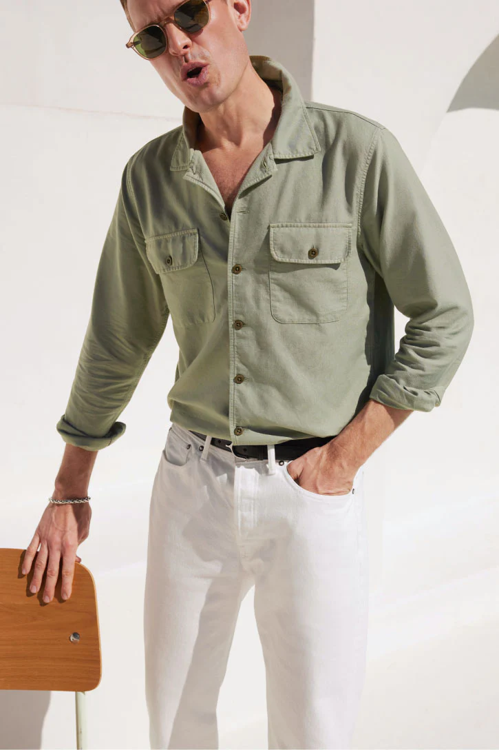 The Captain - Image 14