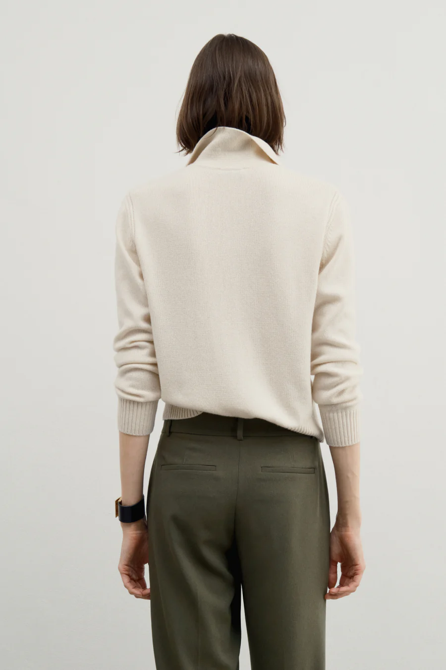 The Cashmere Polo - Image 18
