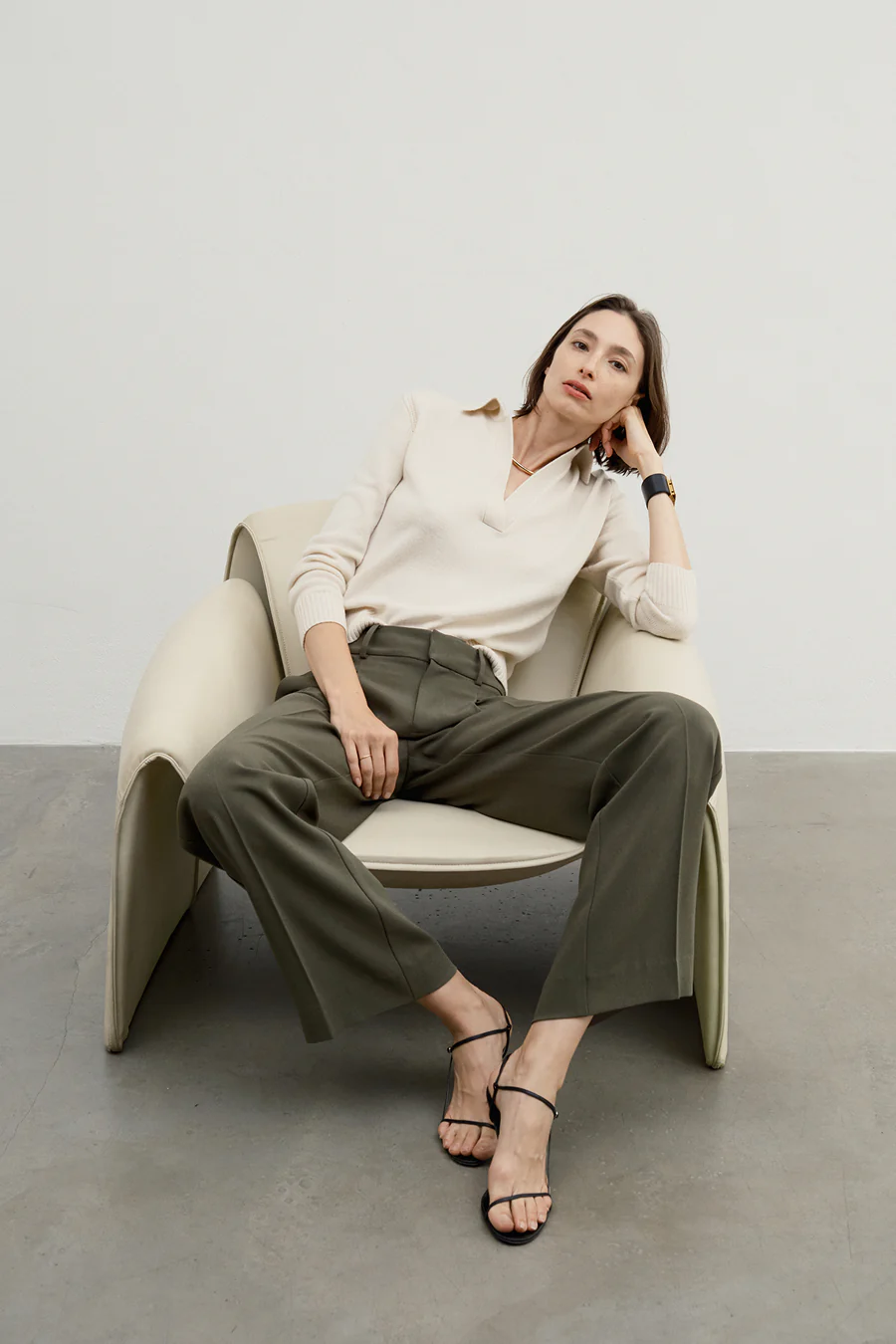 The Cashmere Polo - Image 19