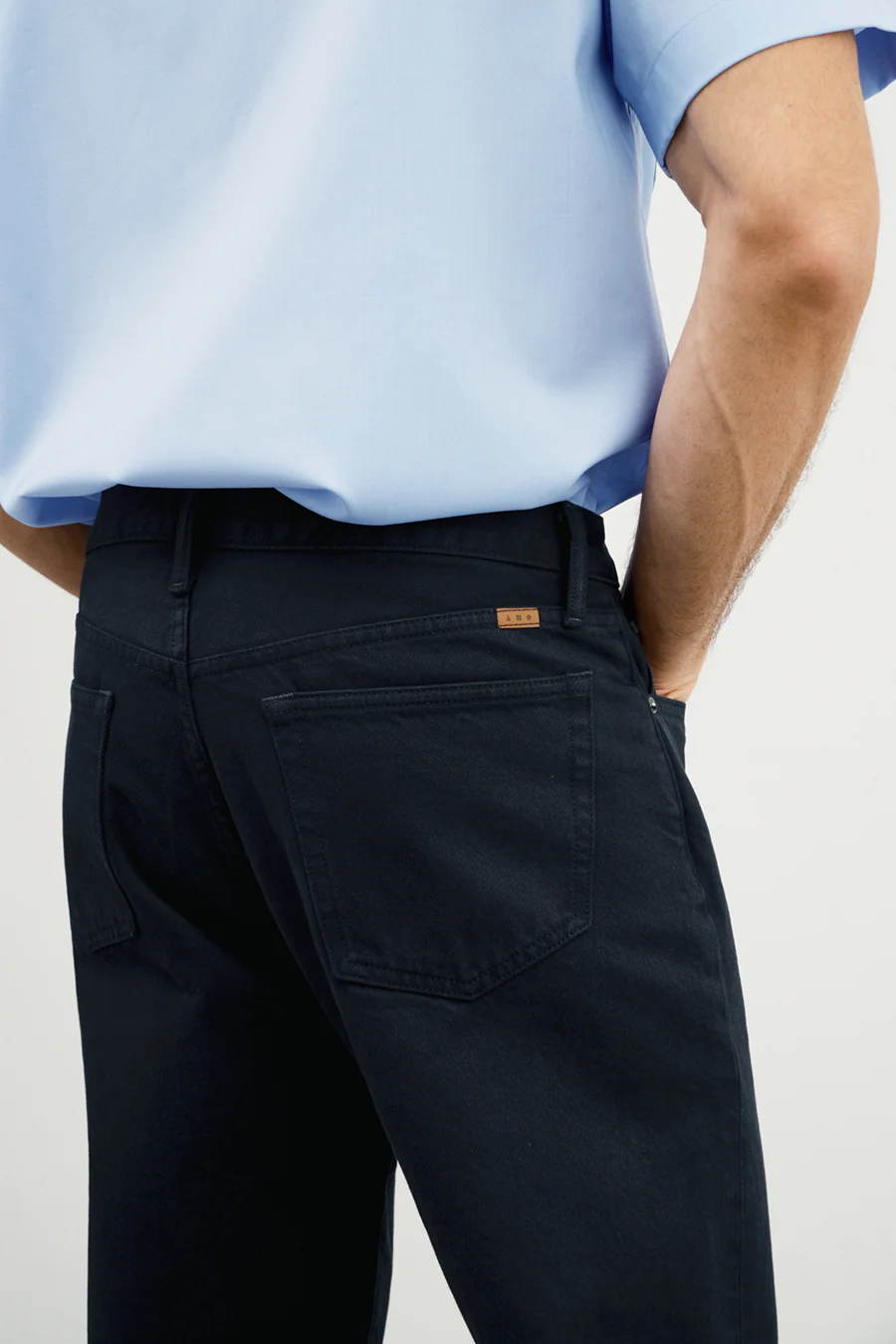 The Slacker - Image 36